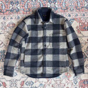 Banana Republic Men's Heritage Shirt Jacket Flannel - size Small